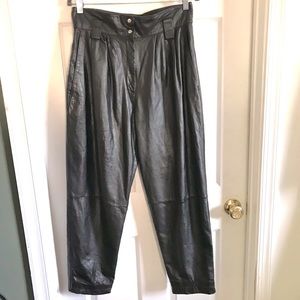 Vintage Wilson’s genuine leather high rise pleated pants